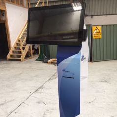A P21 kiosk with full body wrap designed for Yamba Bowlo